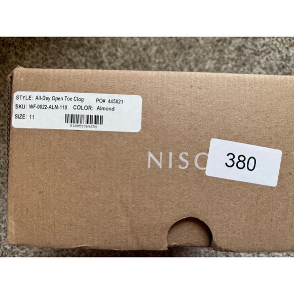 NISOLO All Day Open Toe Clog Sandals – Women’s Size 11 – Almond – NEW IN BOX - Picture 7 of 8